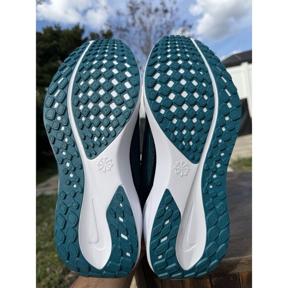 NFL Jacksonville Jaguars Pegasus 41 Men\'s Nike NFL Road Running Shoes Size 9 main image 7